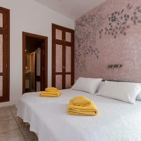 Tania: With Private Pool And Sea View Willa La Listada